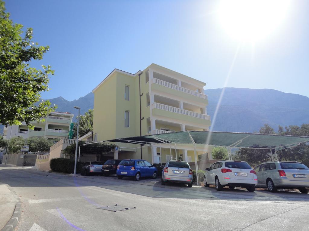 Apartman Rados *